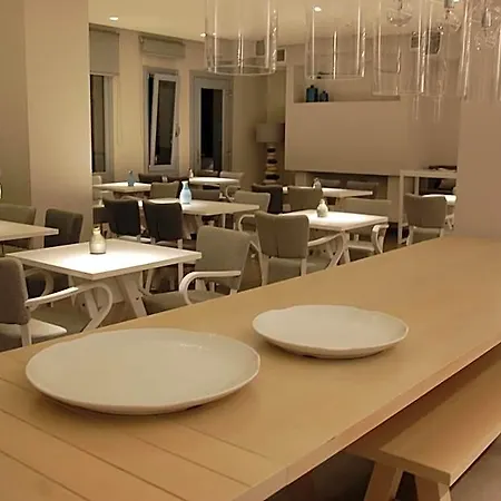فندق Grotta Naxos City