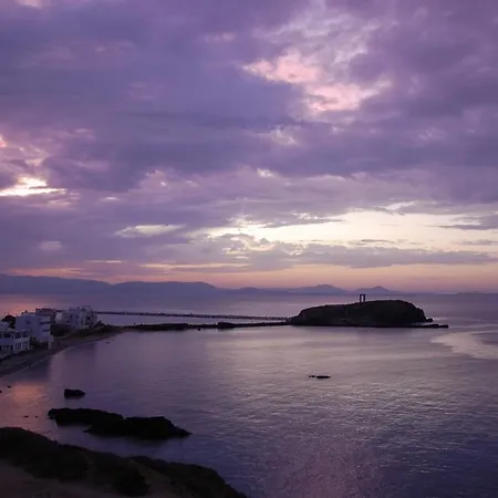 Grotta Hotel Naxos City