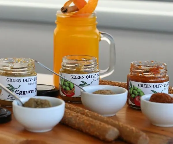 Grotta 2* Naxos City